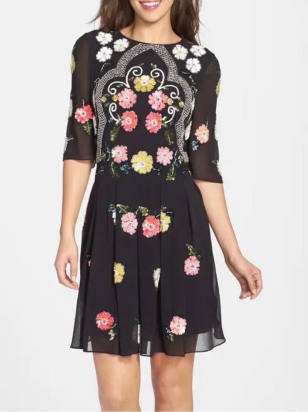 Needle & Thread Locket Floral Embroidered Black Dress Size 2